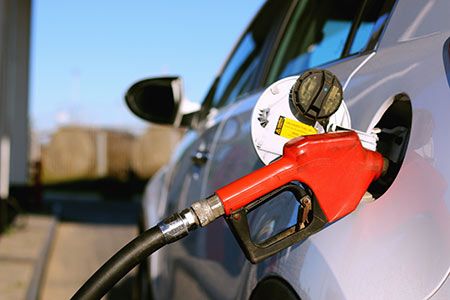 2023 US annual average retail gasoline prices lower than 2022